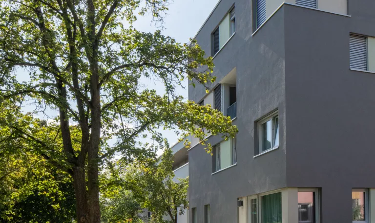Trifelsring - Energetisch Saniertes Mehrfamilienhaus